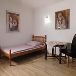 Pod Czarna Sosna Bialy Lug
