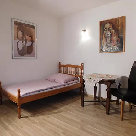 Pod Czarną Sosną Bialy Lug
