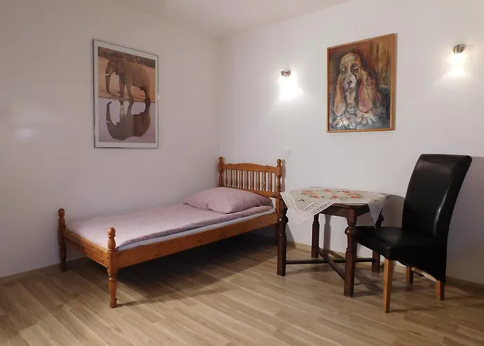 Pod Czarną Sosną Bialy Lug